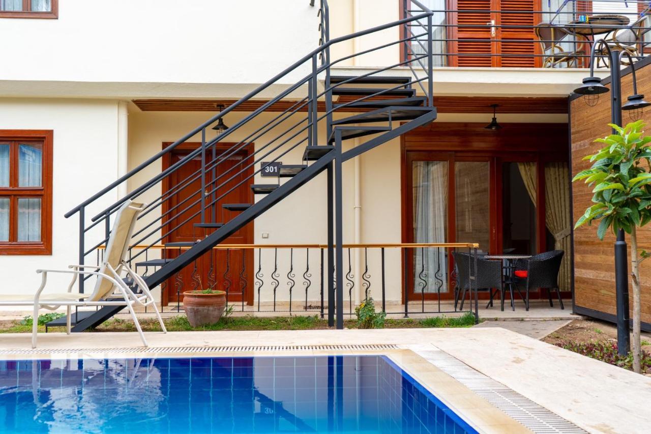 Kaleici Aparts Villa Antalia Esterno foto