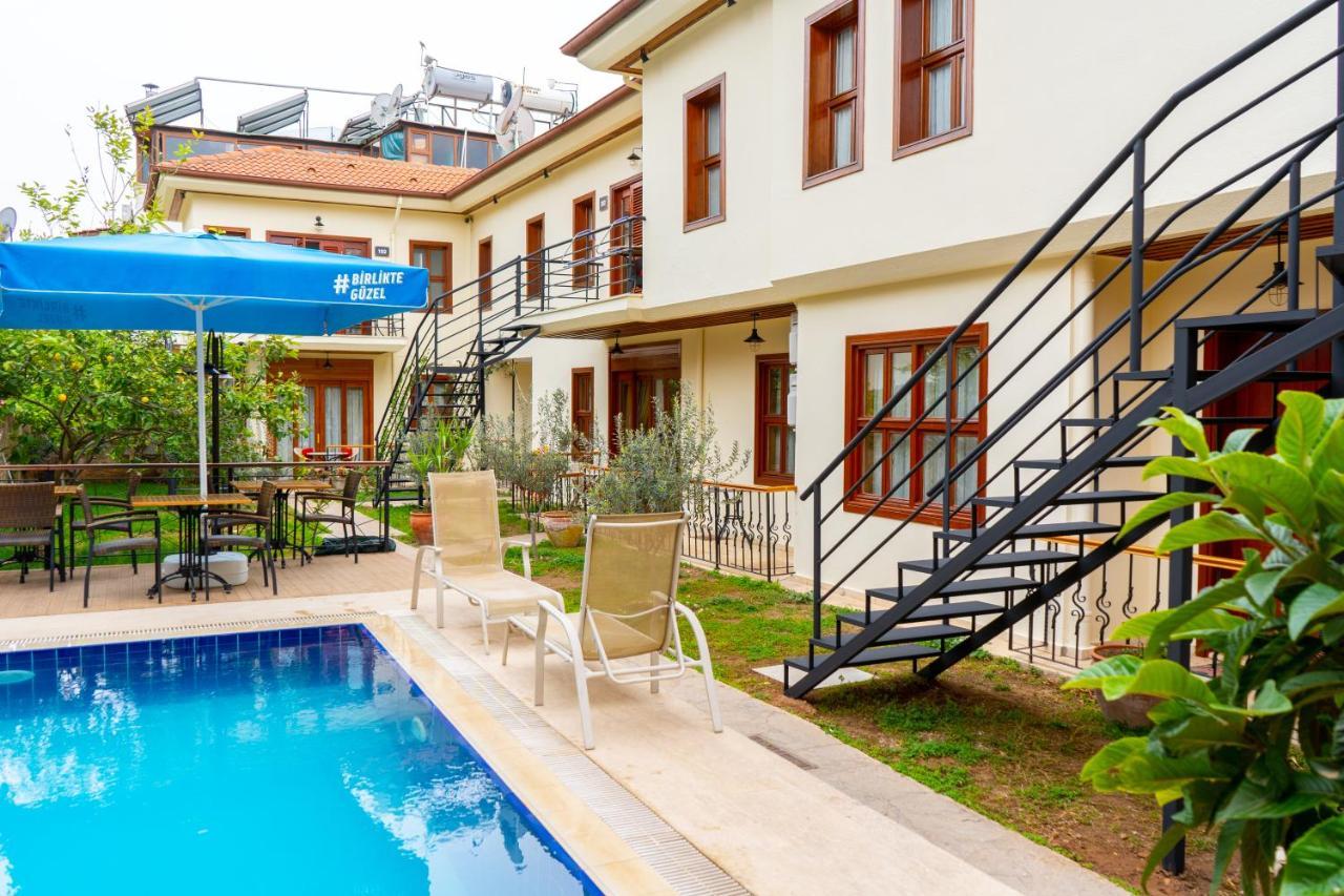 Kaleici Aparts Villa Antalia Esterno foto