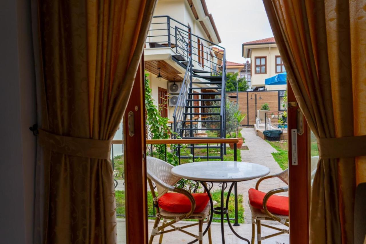 Kaleici Aparts Villa Antalia Esterno foto