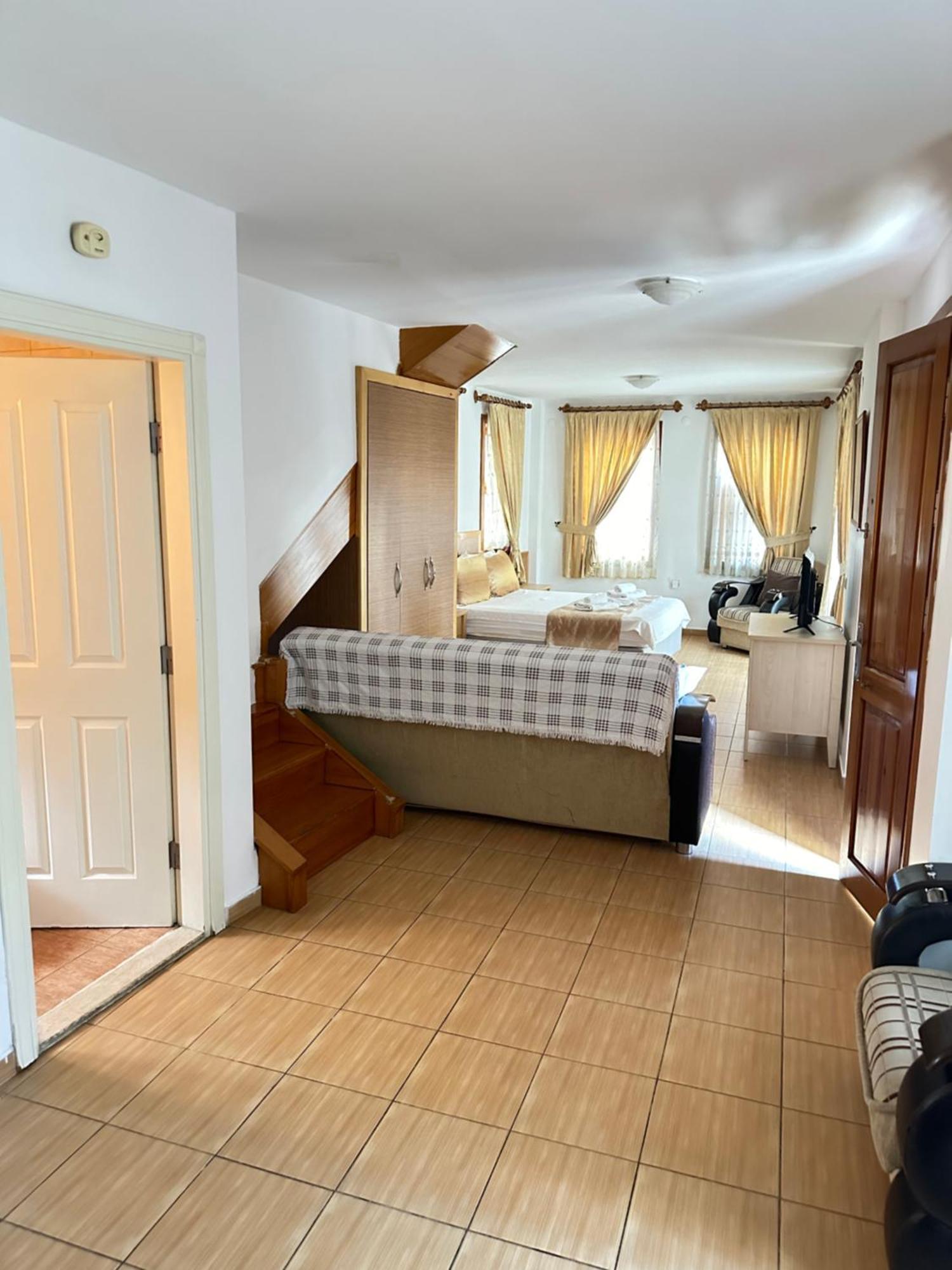 Kaleici Aparts Villa Antalia Esterno foto