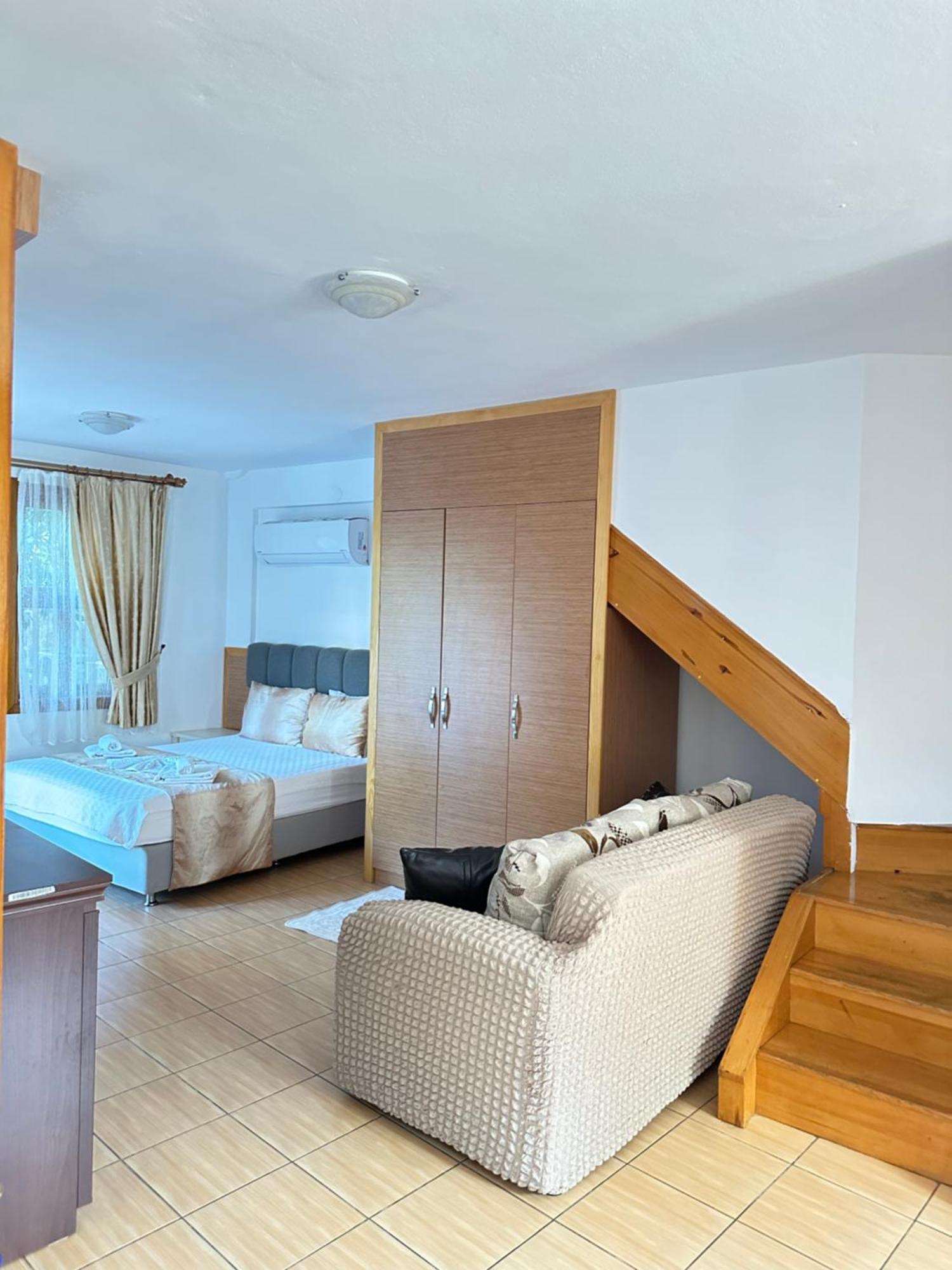 Kaleici Aparts Villa Antalia Esterno foto