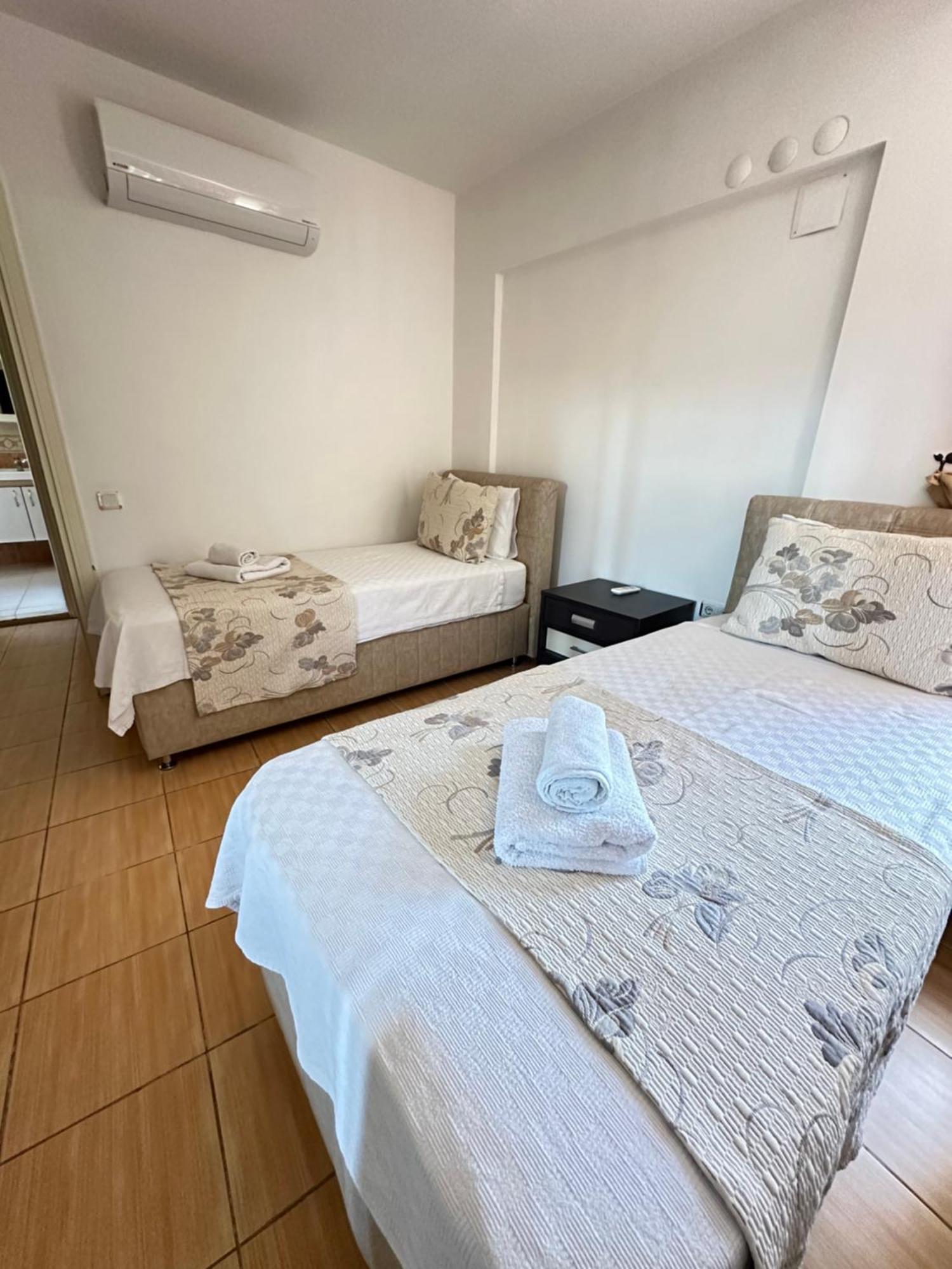 Kaleici Aparts Villa Antalia Esterno foto